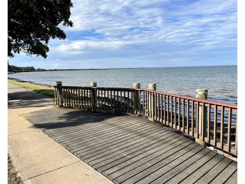 35 Grosvenor Terrace, Deception Bay QLD 4508