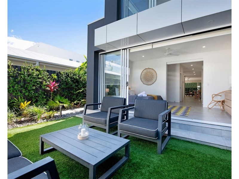 1/21 Arthur Street, Mermaid Beach QLD 4218