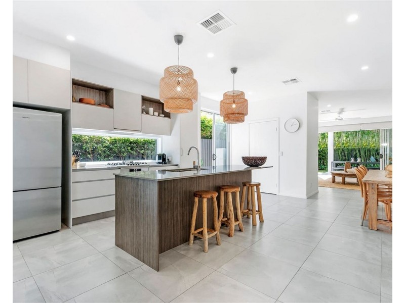 1/21 Arthur Street, Mermaid Beach QLD 4218