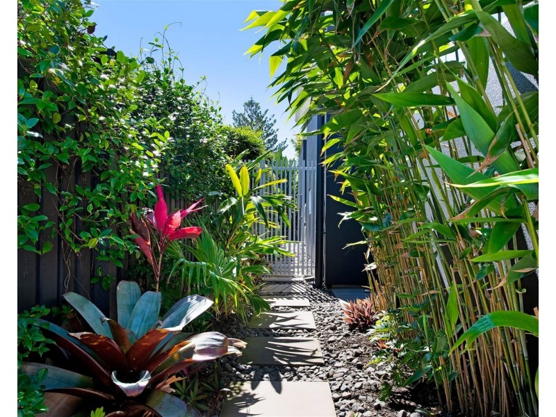1/21 Arthur Street, Mermaid Beach QLD 4218