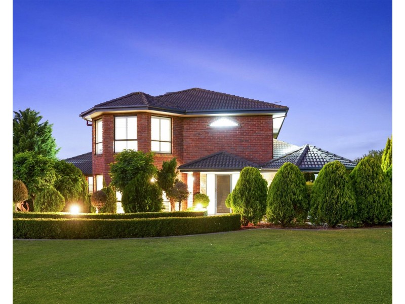 50 Captain Pearson Drive, Mickleham VIC 3064