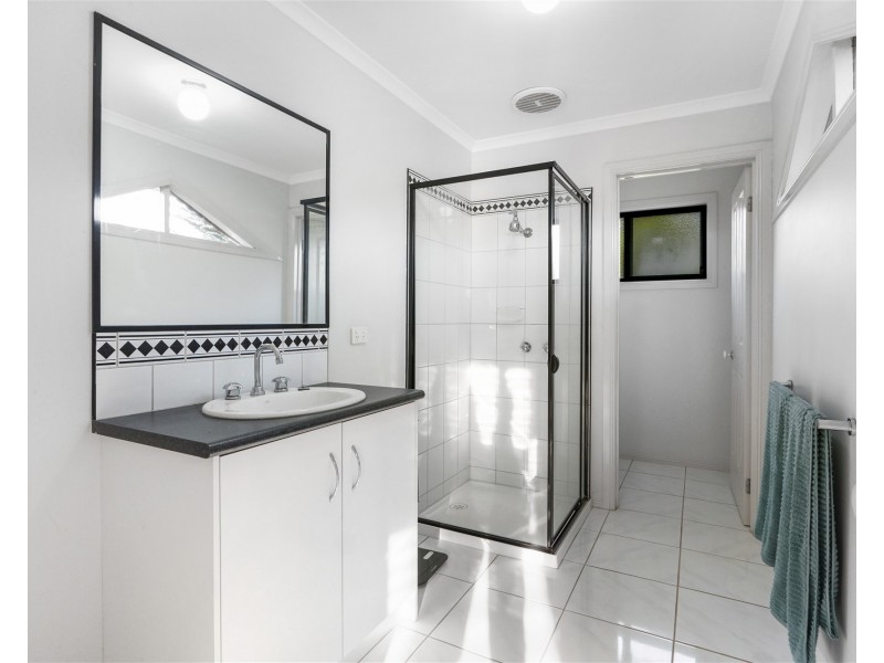 50 Captain Pearson Drive, Mickleham VIC 3064