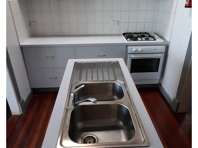 438 Waterworks Road, Ashgrove QLD 4060