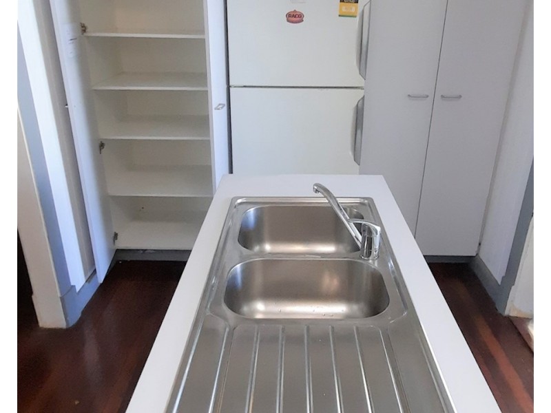 438 Waterworks Road, Ashgrove QLD 4060