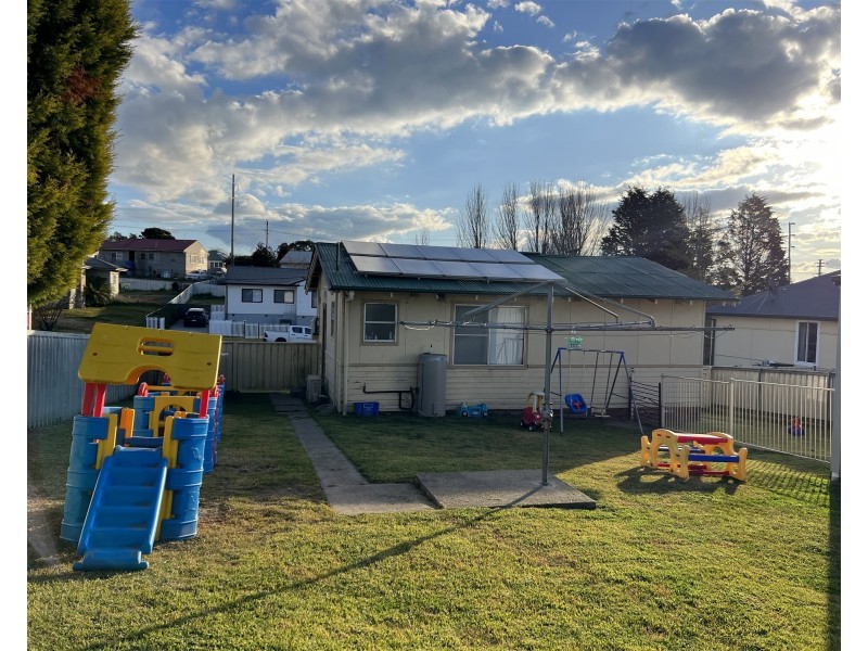 8 Hume ave, Wallerawang NSW 2845