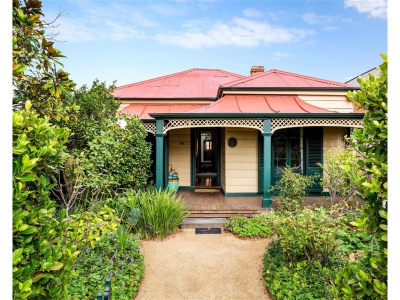 36 Lesney St, Richmond VIC 3121