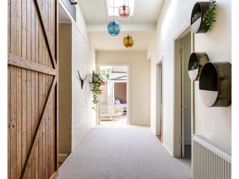 36 Lesney St, Richmond VIC 3121