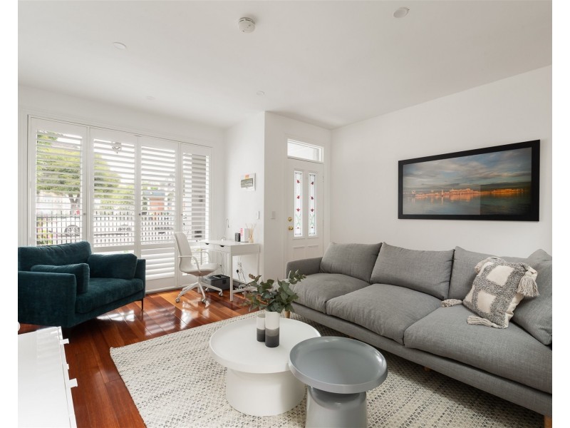 102 Nott Street, Port Melbourne VIC 3207