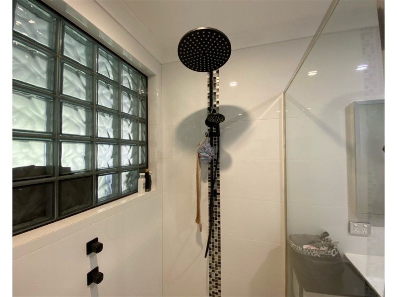 9 Pingandy  Crescent, Dampier WA 6713