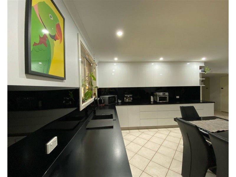 9 Pingandy  Crescent, Dampier WA 6713