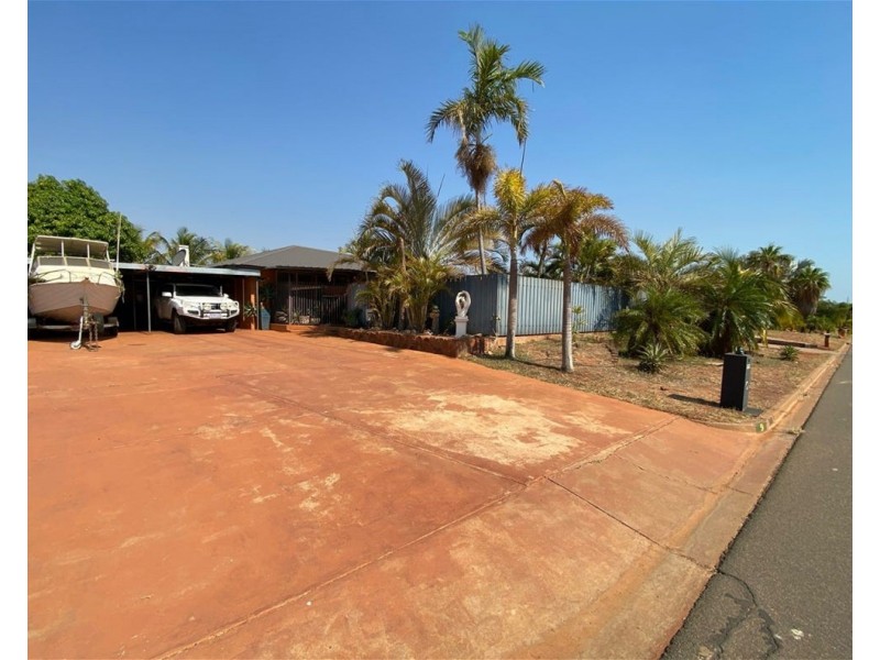 9 Pingandy  Crescent, Dampier WA 6713