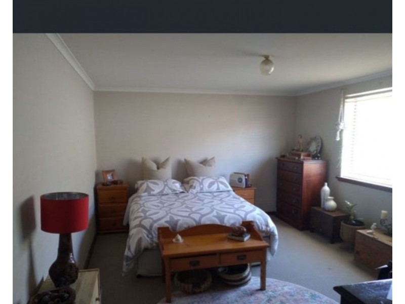 5 Callum Street, Queanbeyan NSW 2620