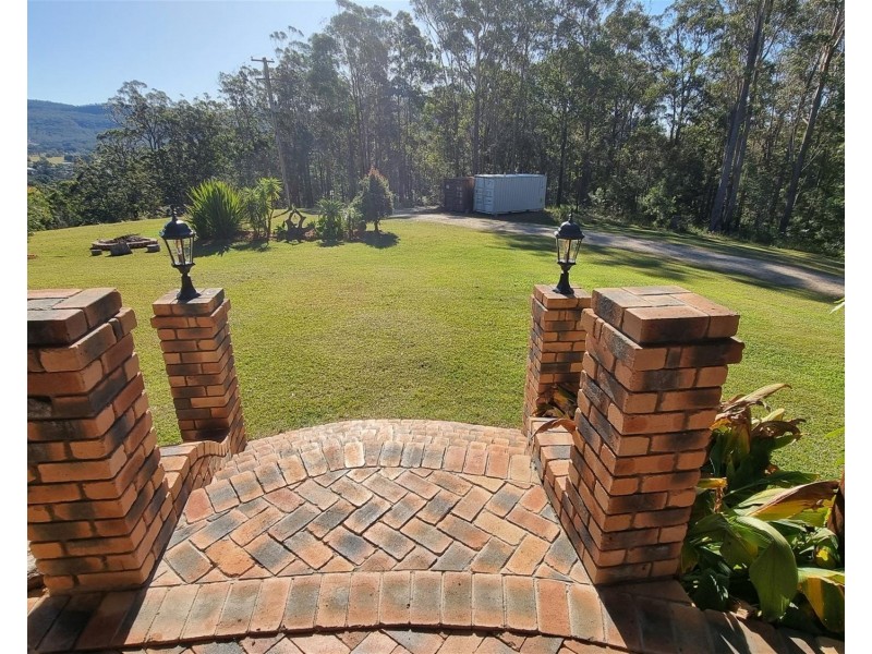 7 Lorikeet Place, Glenreagh NSW 2450
