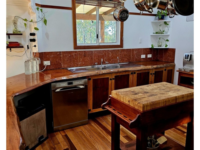 7 Lorikeet Place, Glenreagh NSW 2450