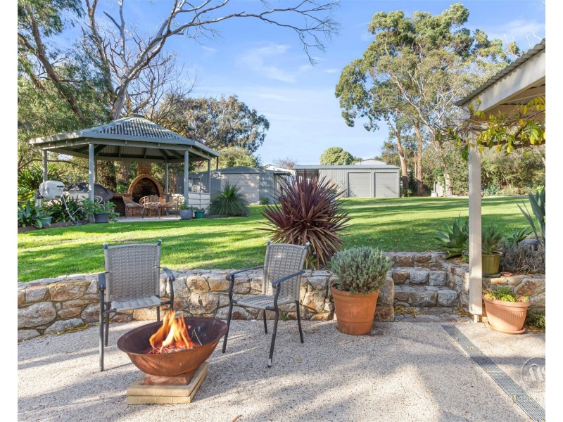 85 Rosebud Avenue, Rosebud VIC 3939