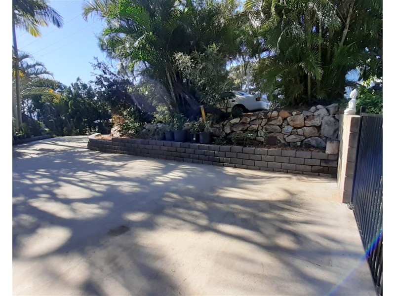 36 Tramican street, Point Lookout QLD 4183