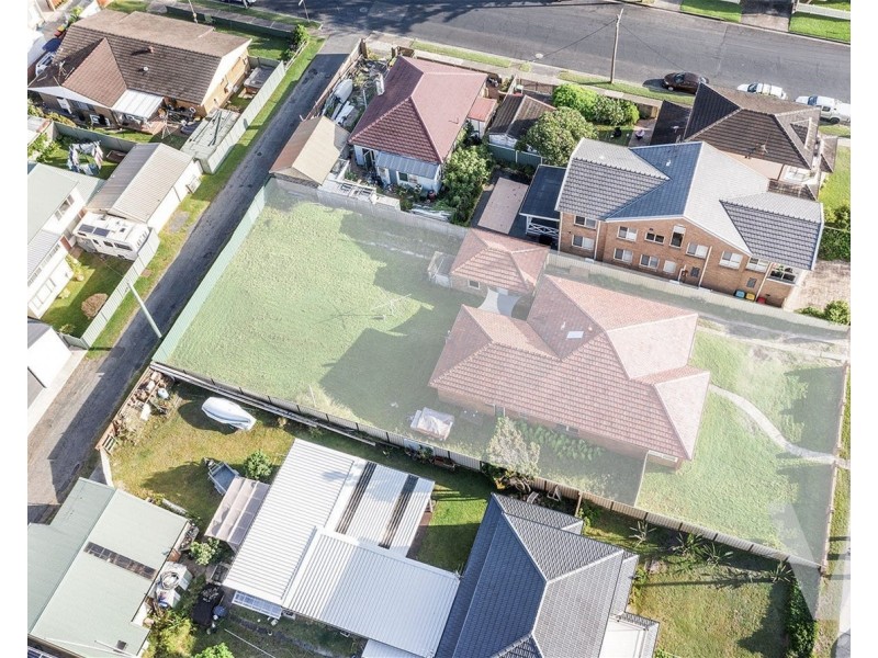 205 Mitchell Street, Stockton NSW 2295