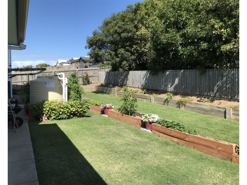 13 Lakewood Place, Zilzie QLD 4710