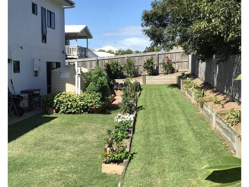 13 Lakewood Place, Zilzie QLD 4710