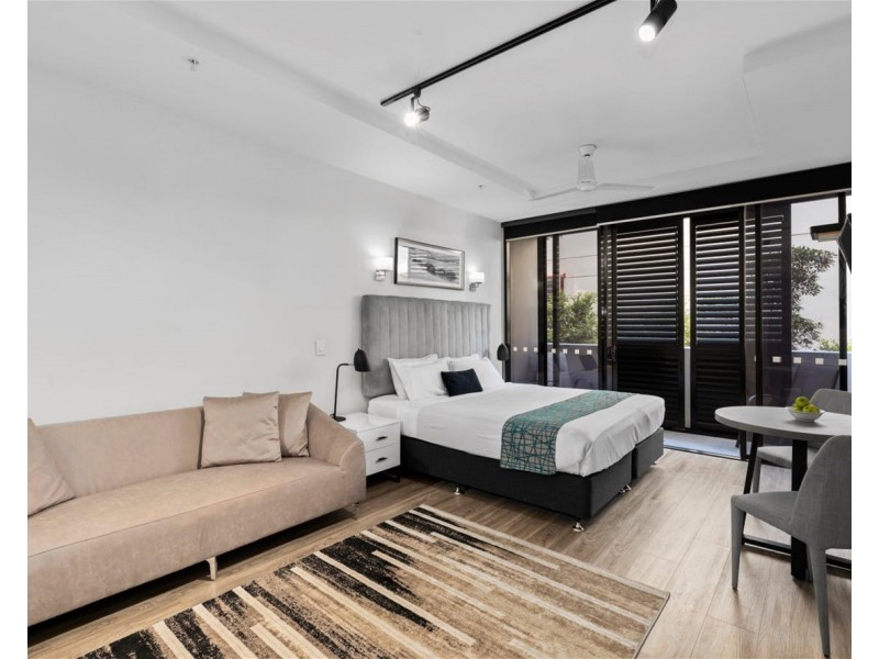 1017A/9 Edmondstone Street, South Brisbane QLD 4101