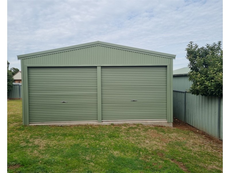 21 Thomas Tom Crescent, Parkes NSW 2870
