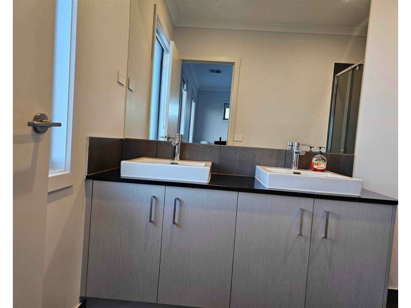 21 Gingera Street, Truganina VIC 3029