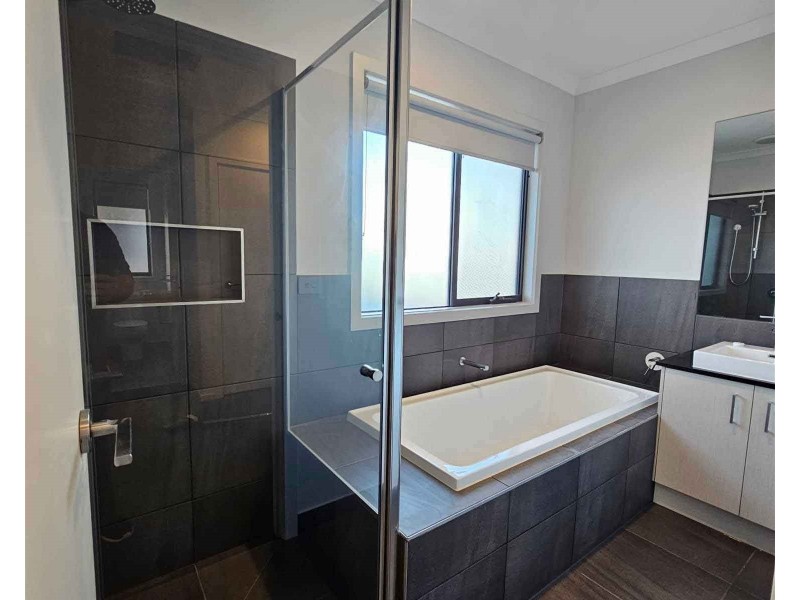 21 Gingera Street, Truganina VIC 3029