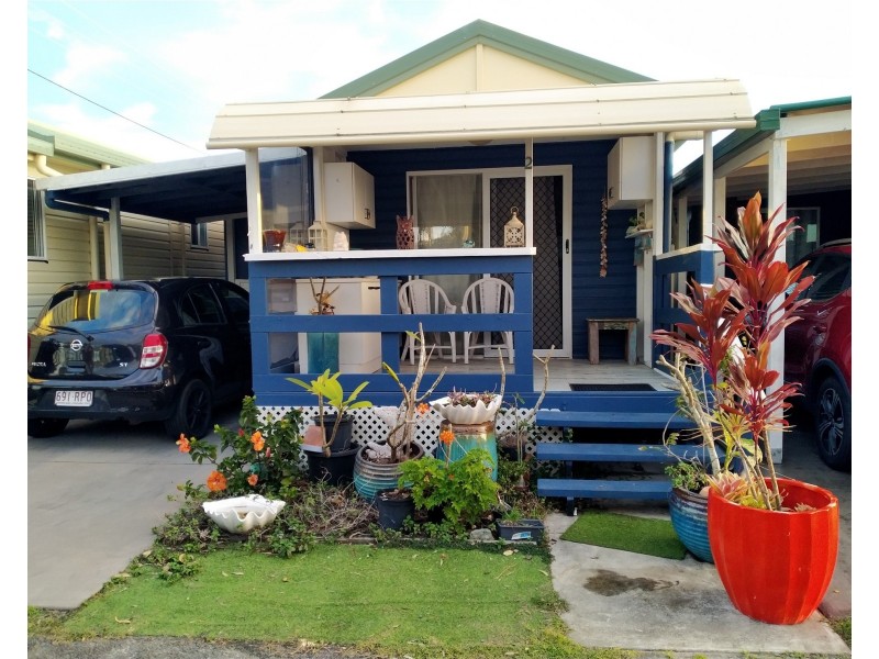 2/32 Esplanade, Tin Can Bay QLD 4580