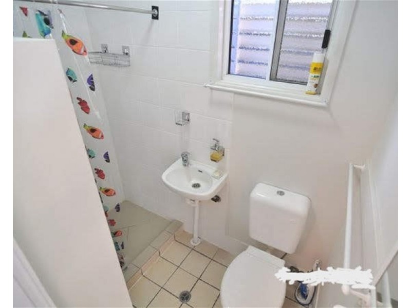 2/32 Esplanade, Tin Can Bay QLD 4580