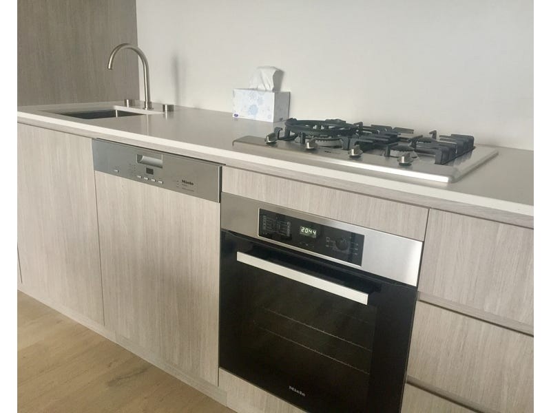 2404/15-17 Austin Street, Adelaide SA 5000