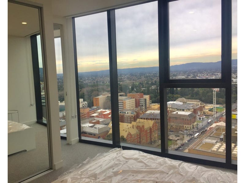 2404/15-17 Austin Street, Adelaide SA 5000