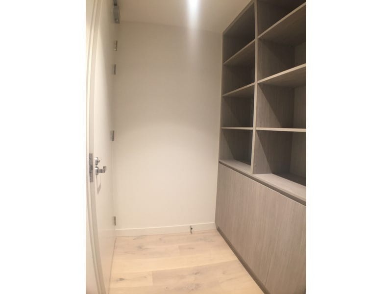 2404/15-17 Austin Street, Adelaide SA 5000