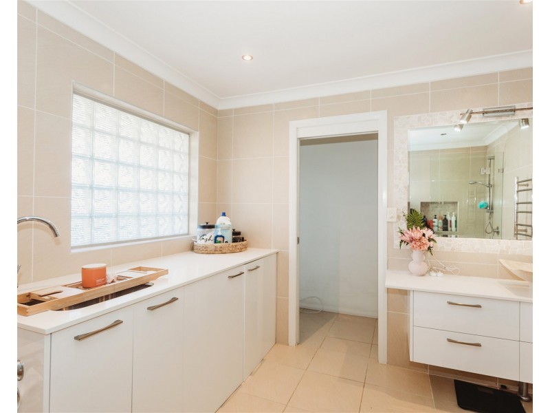 124 Morna Point Road, Anna Bay NSW 2316