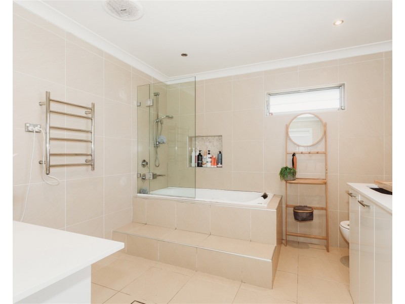 124 Morna Point Road, Anna Bay NSW 2316