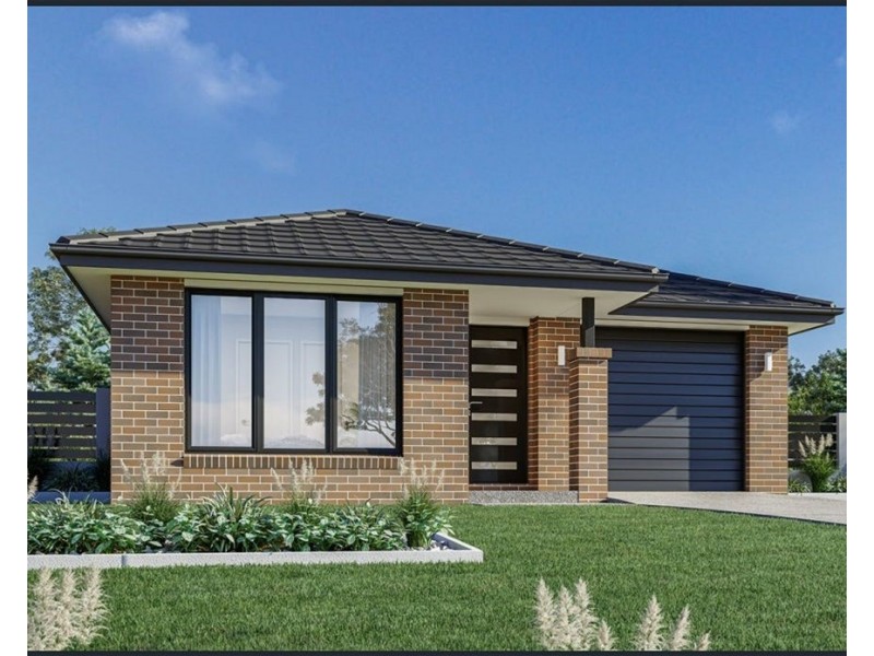 4B Strawberry Road, Casula NSW 2170