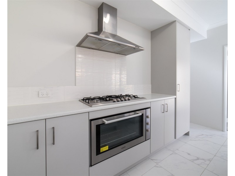 162 Lyon Road, Aubin Grove WA 6164