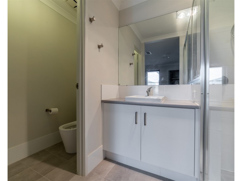 162 Lyon Road, Aubin Grove WA 6164