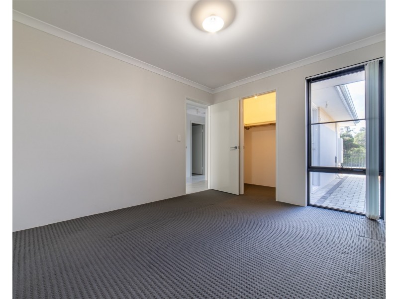 162 Lyon Road, Aubin Grove WA 6164