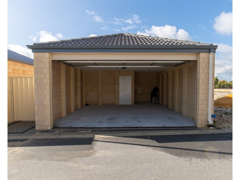 162 Lyon Road, Aubin Grove WA 6164