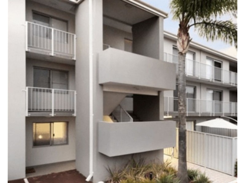 11/7 Groves avenue, Attadale WA 6156