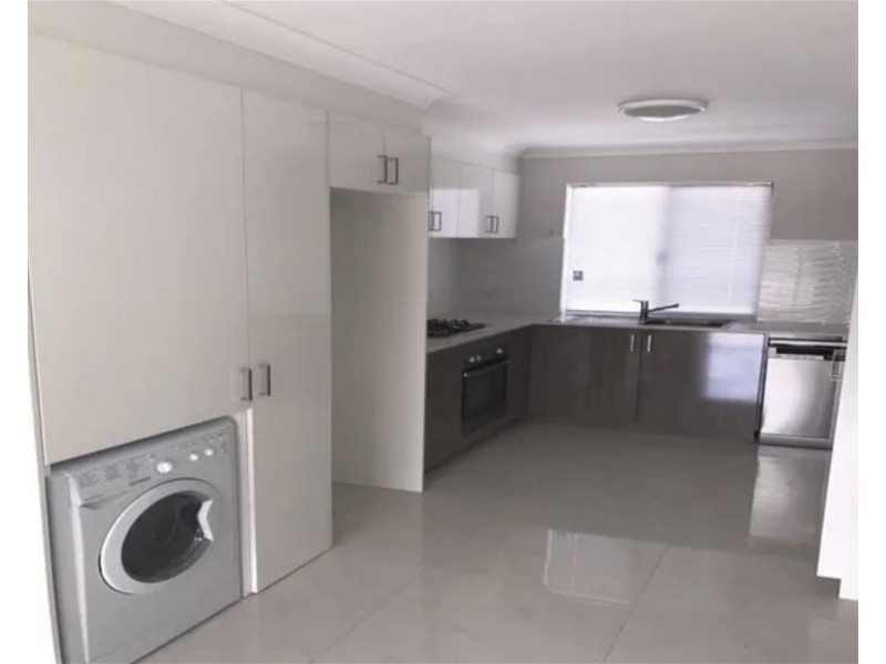 11/7 Groves avenue, Attadale WA 6156