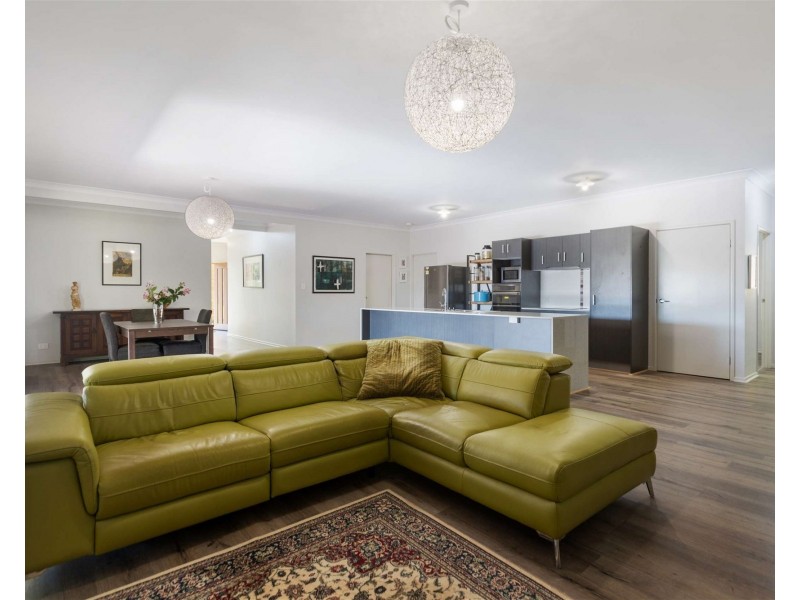 5  Scotts road, Wootha QLD 4552