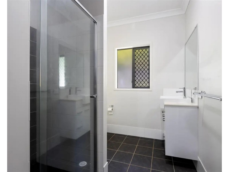 5  Scotts road, Wootha QLD 4552