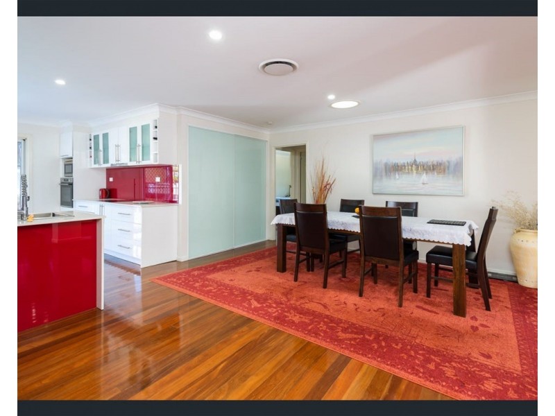 14 Lergessner St, Biggera Waters QLD 4216