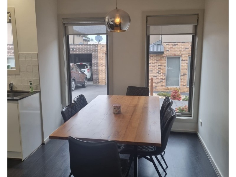 9/65-67 Tootal Road, Dingley Village VIC 3172