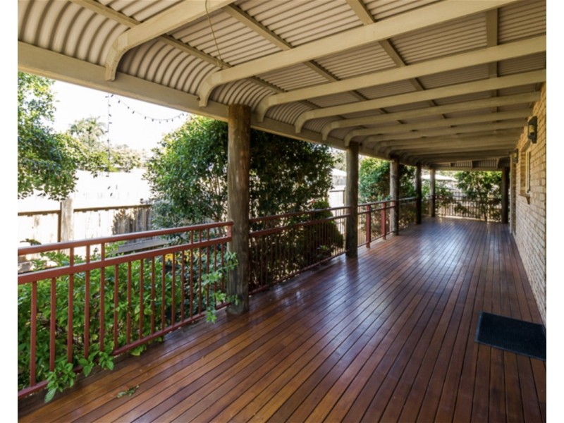 32 Powell close, New Auckland QLD 4680