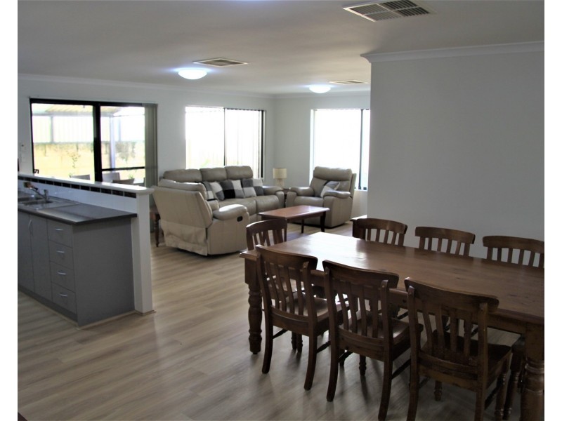 9 Valli Link, Byford WA 6122
