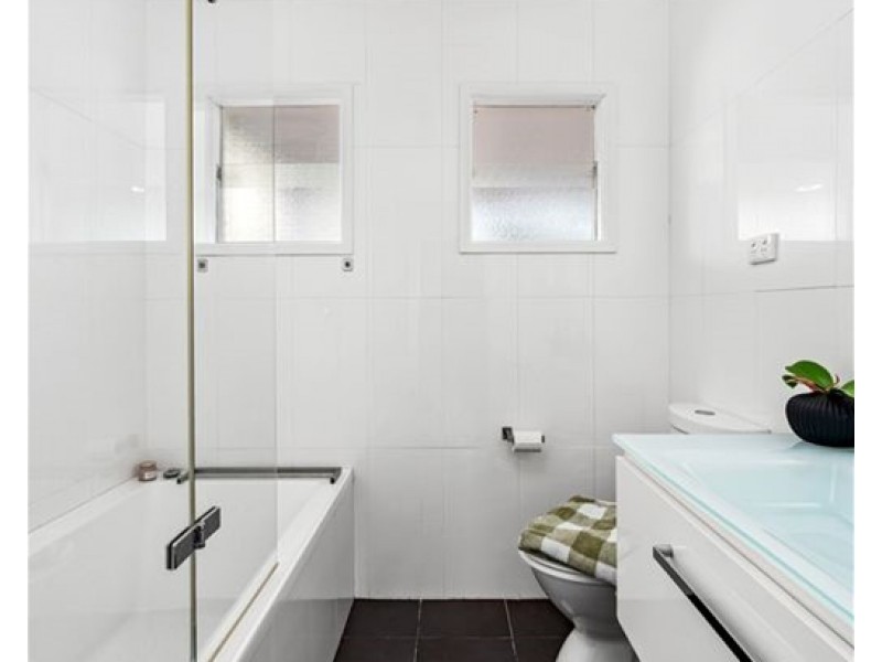 78 Dilkera Ave, Valentine NSW 2280