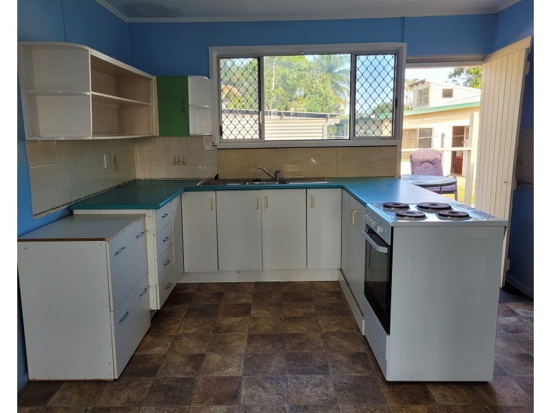 7 Redmond Street, Avenell Heights QLD 4670