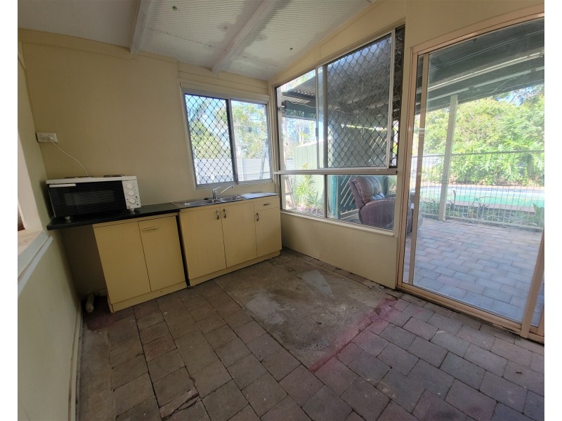 7 Redmond Street, Avenell Heights QLD 4670